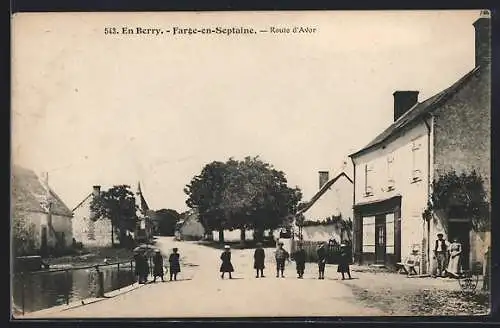 AK Farge-en-Septaine, Route d`Avor avec enfants au bord de la route