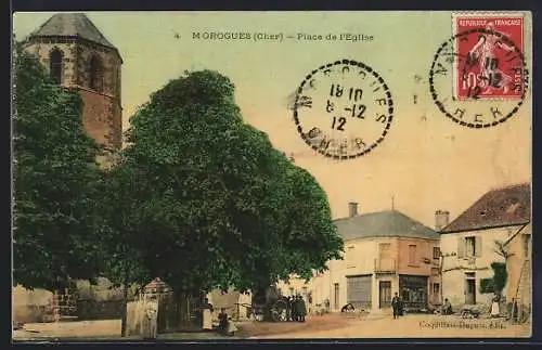 AK Morogues, Place de l`Église et son environnement paisible