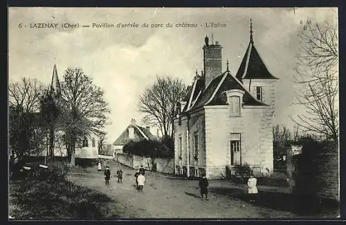 AK Lazenay, Pavillon d`entrée du parc du château, L`église