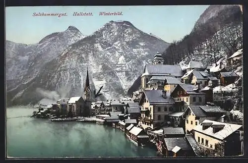 AK Hallstatt im Salzkammergut, Winterbild der Stadt