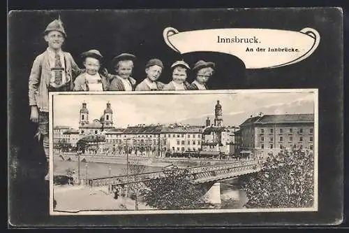 AK Innsbruck, An der Innbrücke, Knaben in Tracht im Passepartout