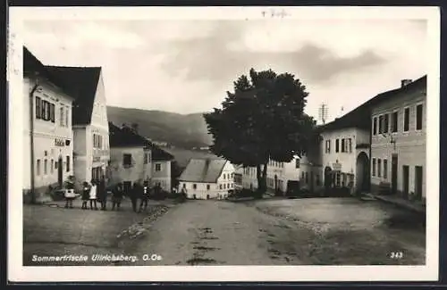 AK Ulrichsberg /O.-Oe., Strassenpartie mit Kindern