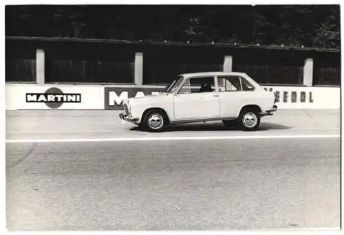 4 Fotografien Horst Hamel, Stuttgart, Ansicht Stuttgart, Auto Autobianchi Primula, Strassenbahn mit Coca Cola Reklame