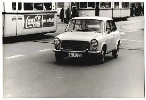 4 Fotografien Horst Hamel, Stuttgart, Ansicht Stuttgart, Auto Autobianchi Primula, Strassenbahn mit Coca Cola Reklame