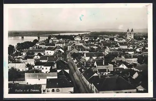 AK Tulln a. d. Donau, Ortsansicht über die Dächer