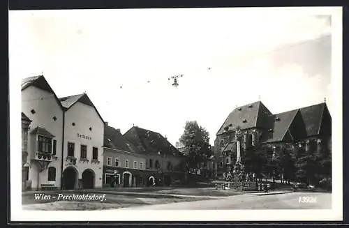 AK Perchtoldsdorf, Ortspartie mit Rathaus