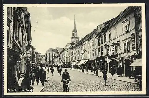 AK Villach, Hauptplatz mit Passanten