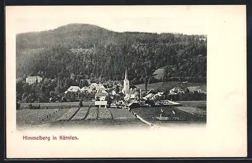 AK Himmelberg in Kärnten, Totalansicht vom Feld aus