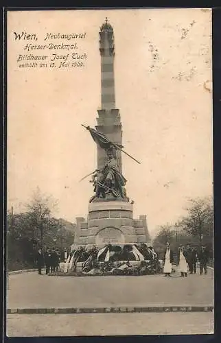 AK Wien, Neubaugürtel, Das Hesser-Denkmal v. Bildhauer Josef Tuch