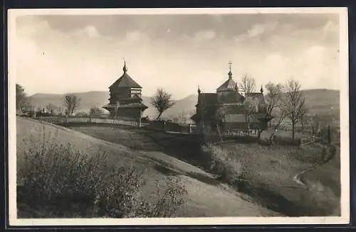 AK Jassinja /Podk. Rus, Drevené kostelík