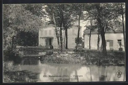 AK Maisonnais, Vue de la chapelle et du pont sur le canal