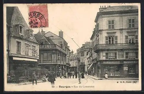 AK Bourges, Rue du Commerce animée avec passants et boutiques