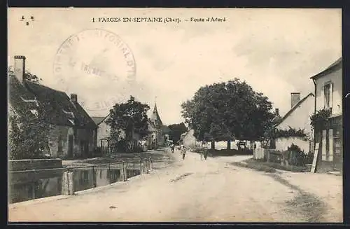 AK Farges-en-Septaine, Route d`Avord avec maisons et arbres en perspective