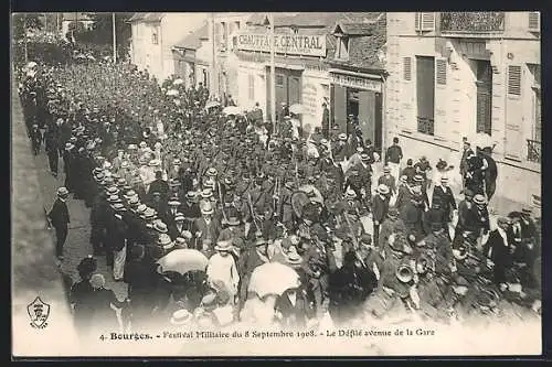 AK Bourges, Festival Militaire du 8 Septembre 1908, Le Défilé avenue de la Gare