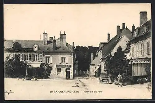 AK La Guerche, Vue de la Place du Marché