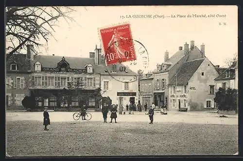 AK La Guerche, La Place du Marché, côté Ouest