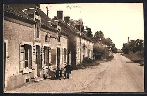 AK Brinay, Le Café de Brinay et la rue principale