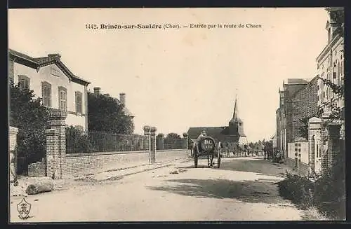 AK Brinon-sur-Sauldre, Entrée par la route de Chaon