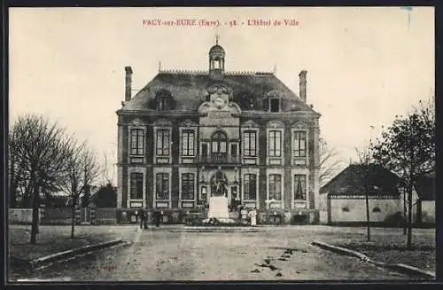 AK Pacy-sur-Eure, L`Hôtel de Ville