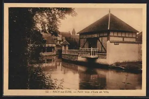 AK Pacy-sur-Eure, Petit bras d`Eure en ville