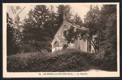 AK Le Mesnil-sur-l`Estrée, La Chapelle dans la forêt