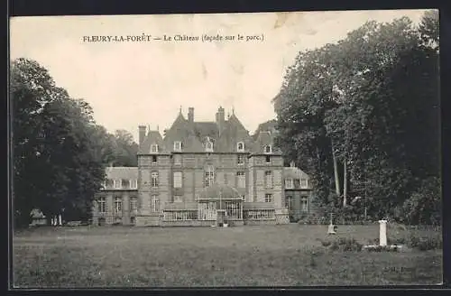 AK Fleury-la-Forêt, Le Château, facade sur le parc