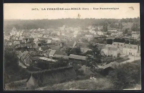 AK La Ferrière-sur-Risle, Vue panoramique