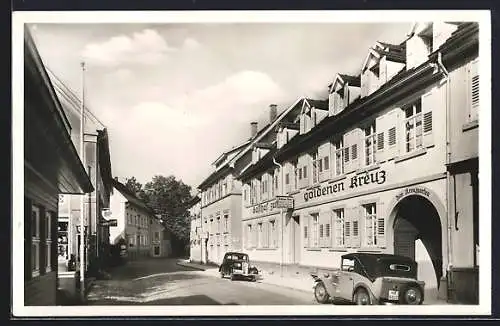 AK Gernsbach im Murgtal, Gasthof zum Goldenen Kreuz, Aussenansicht