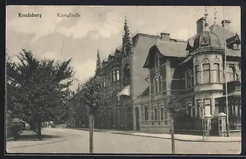 AK Rendsburg, Königstrasse mit prächtigen Häusern