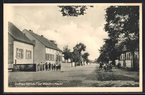 AK Göhlsdorf bei Werder, Strassenpartie mit Anwohnern