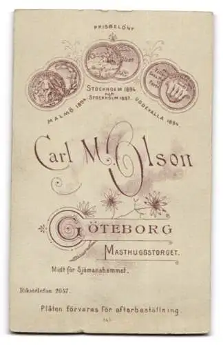 Fotografie Carl M. Olson, Göteborg, Masthuggstorget, Paar im Studio