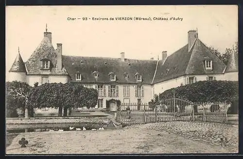 AK Vierzon, Château d`Autry avec entrée et douves