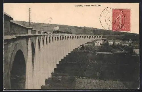 AK Saint-Satur, Viaduc avec train à vapeur traversant la vallée