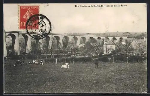 AK Cosne, Viaduc de St-Satur et pâturage avec des vaches