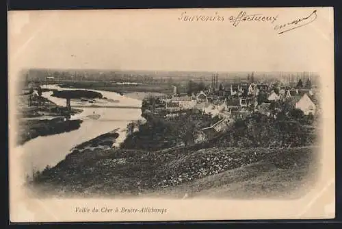 AK Bruère-Allichamps, Vallée du Cher avec vue sur le village et la rivière