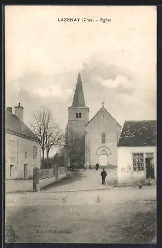 AK Lazenay, Église et place du village