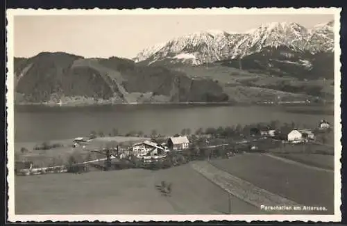 AK Nussdorf am Attersee, Parschallen, Panoramablick auf Ort und Gebirgswand