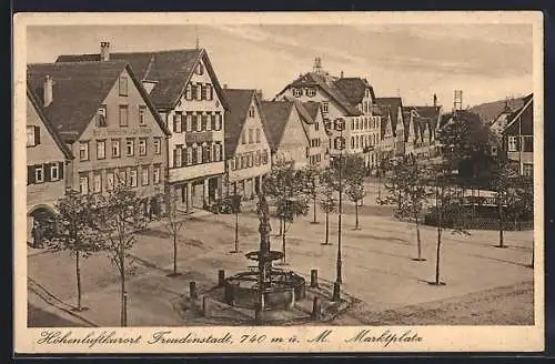 AK Freudenstadt, Marktplatz mit Hotel Linde