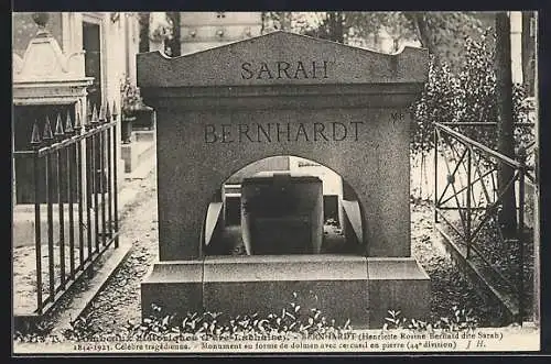 AK Paris, Cimetière du Pere-Lachaise, Sarah Bernhardt