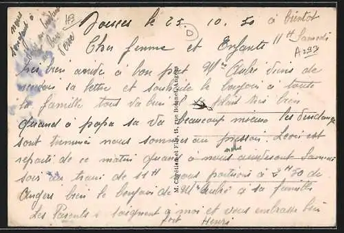 AK Doué-la-Fontaine, L`Hôtel de ville et la place animée