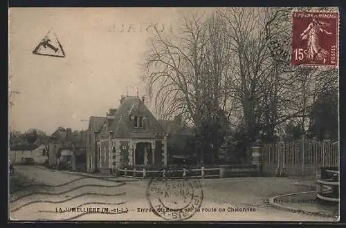 AK La Jumellière, Entrée du bourg par la route de Chalonnes