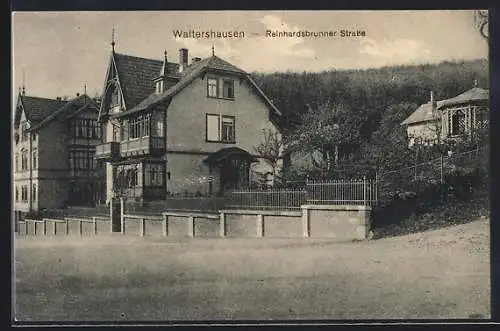 AK Waltershausen / Thüringen, Villen in der Reinhardsbrunner Strasse