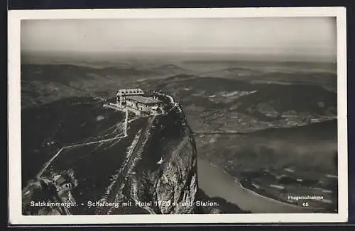 AK Schafberg /Salzkammergut, Panorama mit Hotel und Station