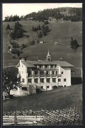 AK Jungholz /Tirol, Langenschwand, Blick aufs Hotel Sorgrofen