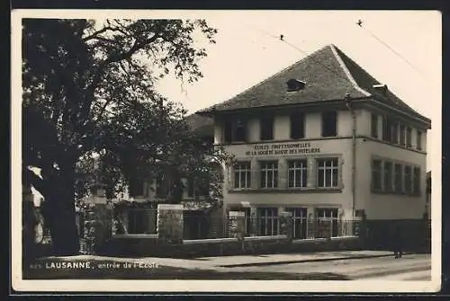 AK Lausanne, entrée de l`Ecole