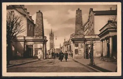 AK Straubing, Am unteren Tor mit Passanten