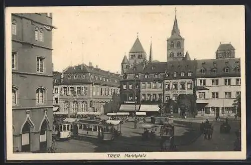 AK Trier, Strassenbahnen am Marktplatz