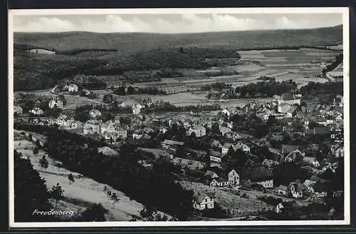 AK Freudenberg / Siegen, Teilansicht mit Kirche