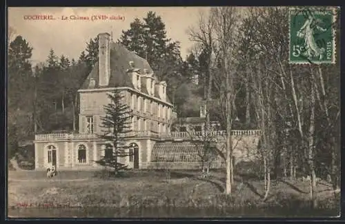 AK Cocherel, Le Château (XVIIe siècle) en lisière de forêt