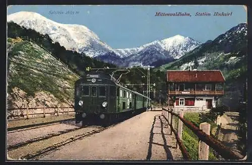 AK Hochzirl, Bahnhof, Mittenwaldbahn mit Solstein im Hintergrund